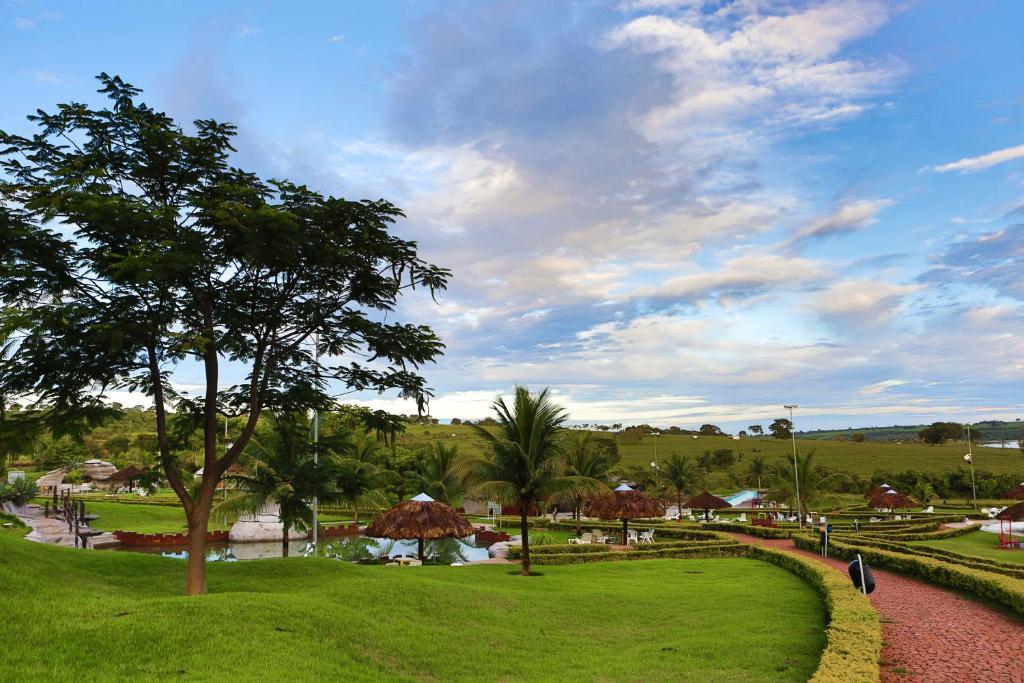 Hotel Thermas Bonsucesso Jataí Buitenkant foto